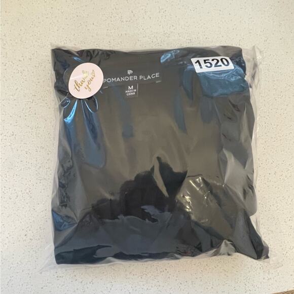 Tuckernuck Pomander Place Kenzo Top - Picture 8 of 8